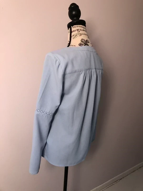 💙 Blusa azul cielo bordada – Lola Espeleta – T. S – Muy buen estado – photo 12